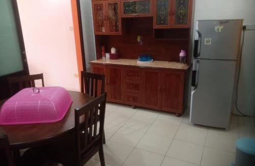 Kuching House | Natol Homestay - Moyan Batu Kawa