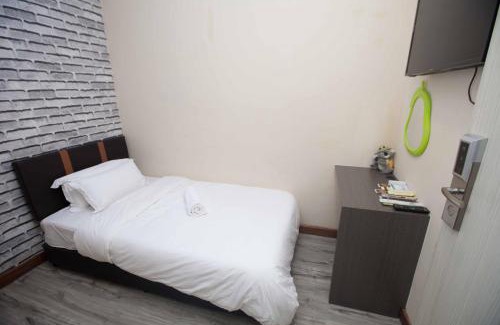 Kampung Stampin House | Natol Homestay - Paris BDC