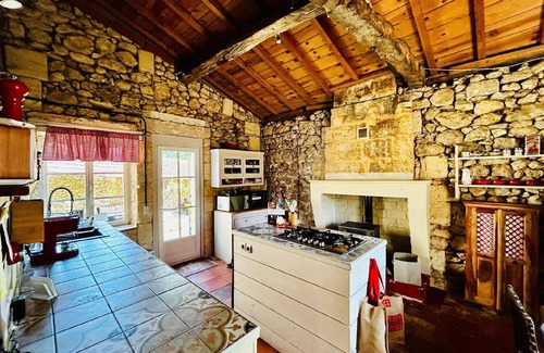 Pujols House | Natural stone house with pool near Bordeaux and the Atlantic Ocean