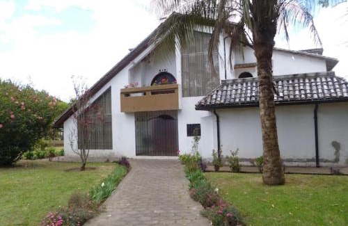 Sangolqui House | Naturaleza Pura