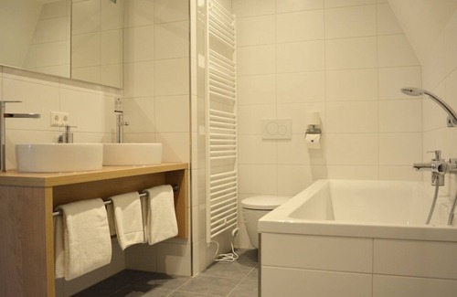 Nieuw-Haamstede Hotel | Nature Room by Dunes and Trails with Breakfast Included in Stay Experience