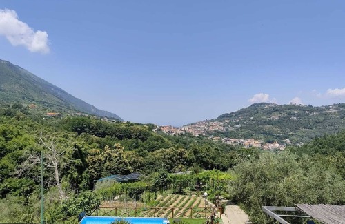 Pimonte House | Nature room, double room with private bath 20 Min from Pompeii, 40 from amalfi