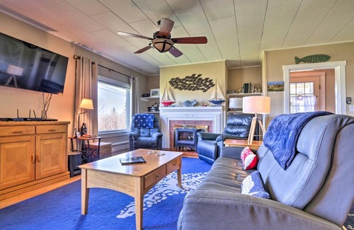 Lubec House | Nautical Lubec Cottage with Fire Pit and Grill!