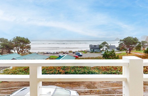 Oceanside House | Nautical-Themed, Family-Friendly Beach House with Three Arches View