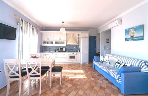 Galaxidi Apartment | Nautilus Luxury Suites