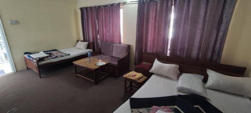 Murree Hotel | Naveed Hotel