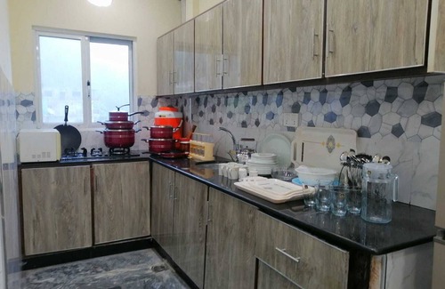 Murree Apartment | Navid's Holiday Resort & Hotel is Ideal and Economical Holiday Destination.