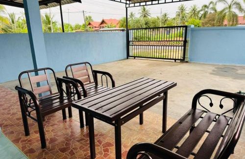 Paka House | Nawra Iman Guest House