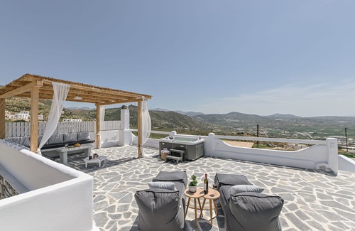 Naxos Town House | Naxos Pantheon House Panoramic View