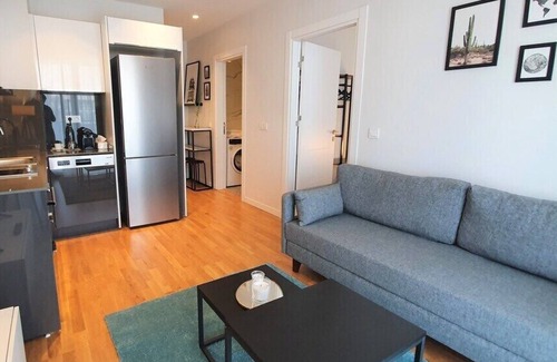 Kagithane Apartment | Near Airport Metro 1-Bdr apartment Gym/Pool