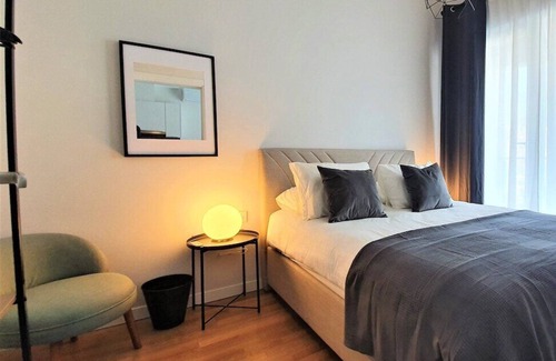 Kagithane Apartment | Near Airport Metro 1-Bdr apartment Gym/Pool