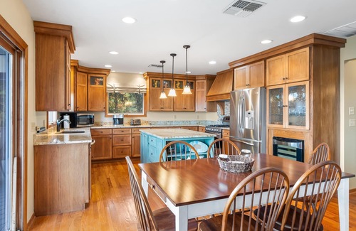 Markesan House | Near Blackbird Point with Calm, deep water