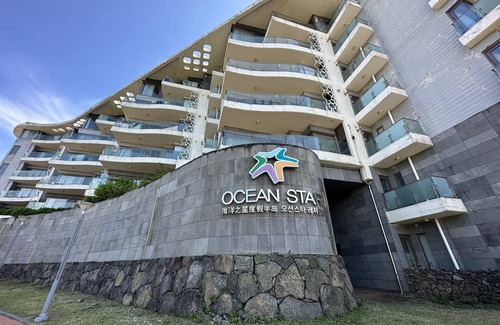 Seongsan Apartment | Near by Seopjikoji Beach Jeju Island and Seongsan Ilchulbong