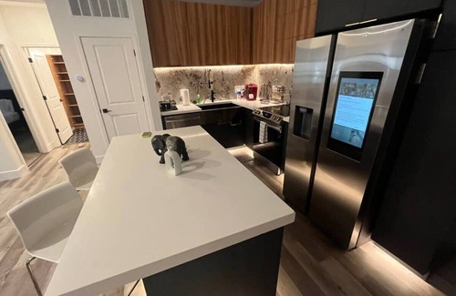 Soulard Apartment | Near City Garden Garage Parking