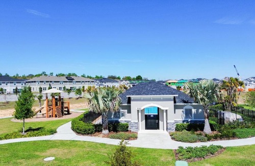 Four Corners House | Near Disney Deluxe Room A