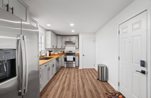 Hillcrest House | Near Downtown Little Rock 4 BR 2.5 BA House