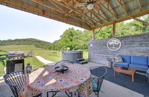 Somerset House | Near Dtwn Somerset Tranquil Getaway with Fire Pit