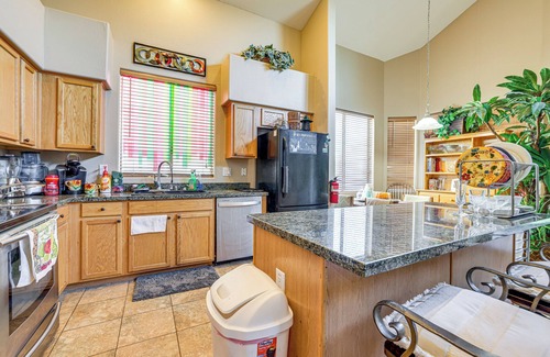 Maricopa Cottage | Near Golf Courses & Casinos: Maricopa Home w/Yard