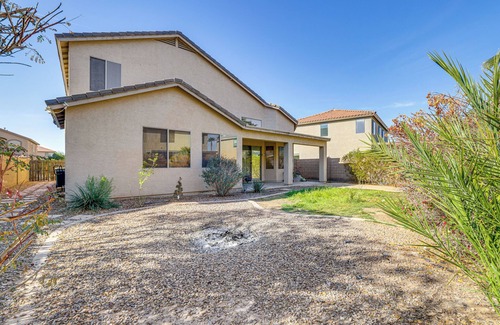 Maricopa Cottage | Near Golf Courses & Casinos: Maricopa Home w/Yard