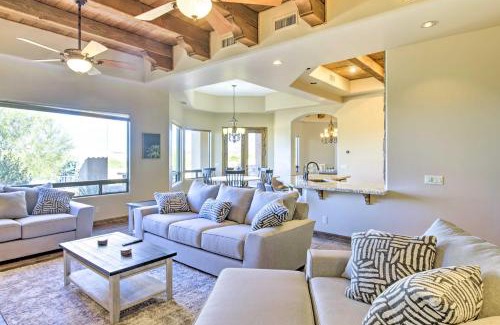 County Island Villa | Near Golfing Mesa Villa with Outdoor Oasis and Pool!