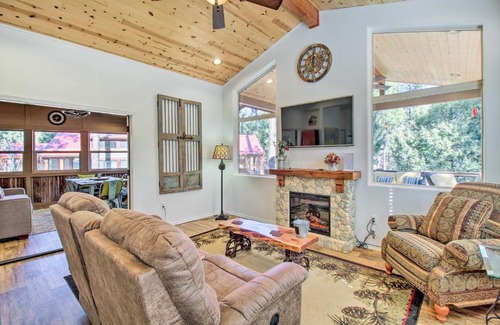 Show Low House | Near Hiking Cabin with Deck and Grill in Show Low