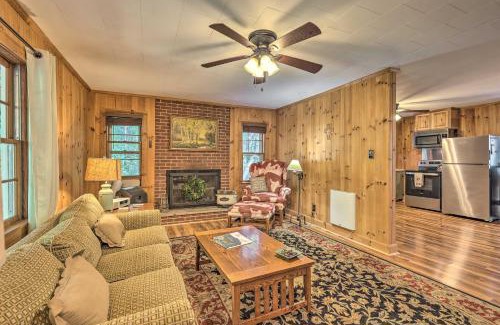 Roaring Gap House | Near Hiking Roaring Gap Retreat with Fire Pit!