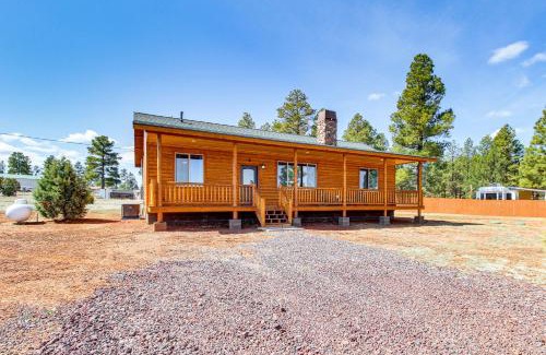 Heber House | Near Hiking Trails Overgaard Home with Large Yard!
