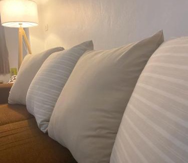 Kho Hong House | Near Night Market, 7e, Free Parking