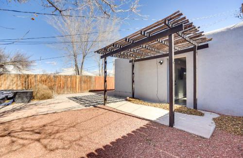 Huning Highland Historic District House | Near Old Town and UNM Home in East Downtown