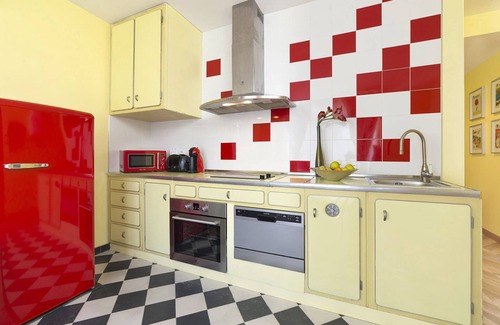 Villejuif Apartment | Near Paris/6 bedrooms/5 bathrooms/metro 7/14 pax