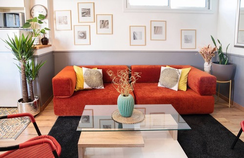 Villejuif Apartment | Near Paris/House/Air-conditioning/Parking/Metro 7