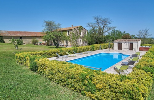 Montagnac House | Near Pezenas - Cottage for 8 people in a 17th century vineyard