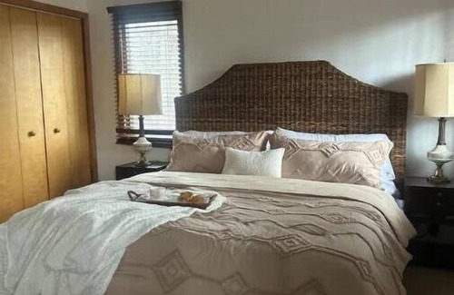 Canaan House | Near Skiing! Hot Tub, Wood Stove, Pool Table, & Theater Room. Pet friendly!