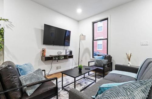 Mexican War Streets House | Near Stadium 2 Bdrm House w Fire Pit Free WiFi