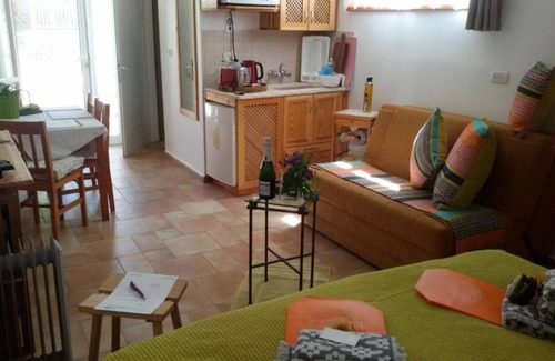 Ma'ale Yosef Apartment | Near the Kings Castle