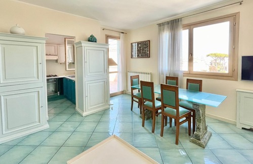 Faro Apartment | Near the sea-large terrace overlooking the pool-top floor