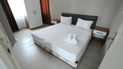 Lara Apartment | NearMe Apart