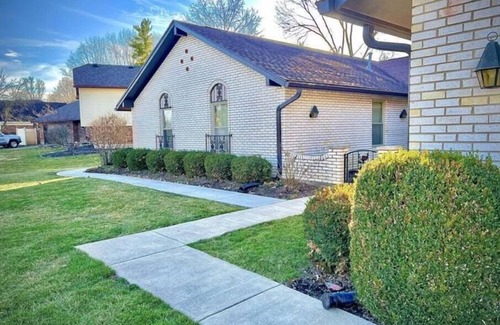 Beavercreek Apartment | Neat & Tidy Private Entry Cozy Suite in Dayton Area with a Dedicated AC