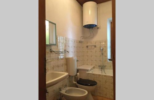 Albogasio House | Nel set di piccolo mondo antico Villa Viola