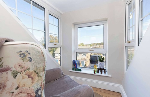 Guisborough House | Nellie's Retreat - Luxury 3-Bed Pet Friendly Home in Guisborough