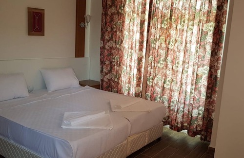 Side Hotel | Nergos Side Hotel