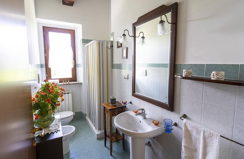 Cessapalombo Other | Nespolo' flat with shared pool