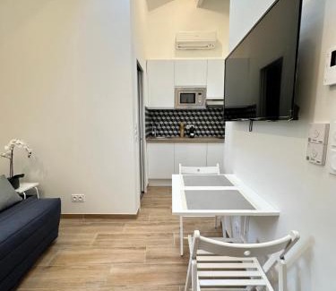 Auteuil Apartment | Nest by Eiffel Tower and Roland Garros