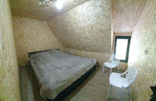 Roshka House | nest house kmosti ბუდე სახლი ქმოსტი
