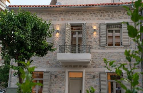 Volos City Centre House | Nest in the City Residence