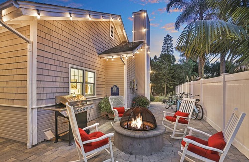 Toro Canyon House | Nestled in the Carpinteria foothills & only feet from the SB Polo & Racquet Club