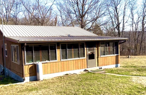 Gallipolis Ferry Cabin | Nestled on a cattle farm, this cabin is perfect for those seeking an escape