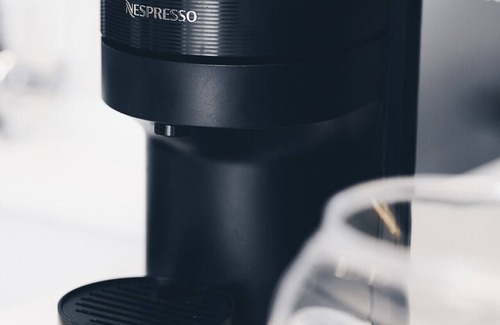 Ford Cabin | Nestledstays - The Barn House