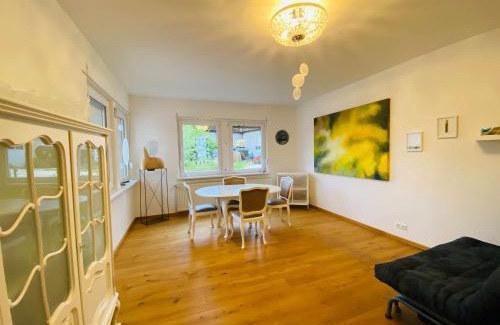 Kluesserath Apartment | NEU! Ferienwohnung Atelier 7