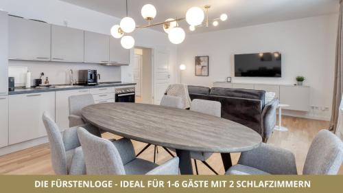 Bayreuth Apartment | NEU FEWO FUERSTENLOGE 1-6 Pers hinter dem Markgräflichen Opernhaus - 2 Schlafzimmer mit Boxspringbetten 4 Einzel oder 2 Doppelbetten, Balkon und Einbauküche, Barrierearm